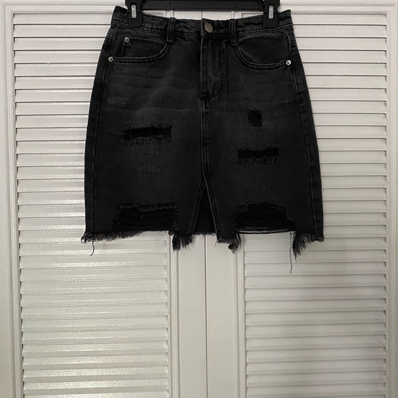 FOREVER 21 denim charcoal pencil skirt - Picture 4 of 8